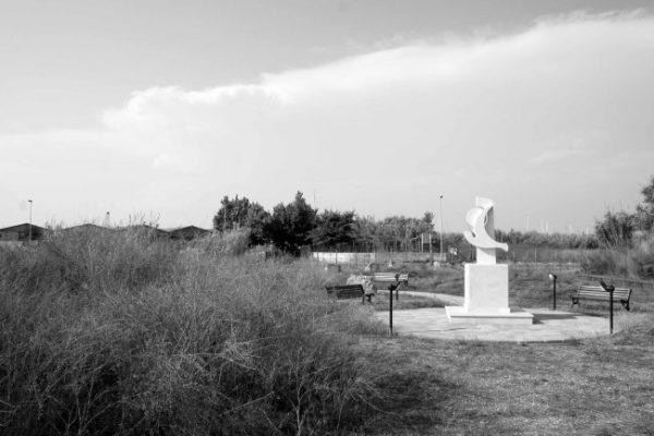 Idroscalo di Ostia. Il monumento. Foto di Jordi Corominas i Julian