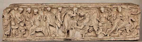 Sarcofago di marmo (150-170 d.C.) con rappresentazioni del mito di Medea, invio della veste a Creusa, morte della ragazza, partenza di Medea con i cadaveri dei figli